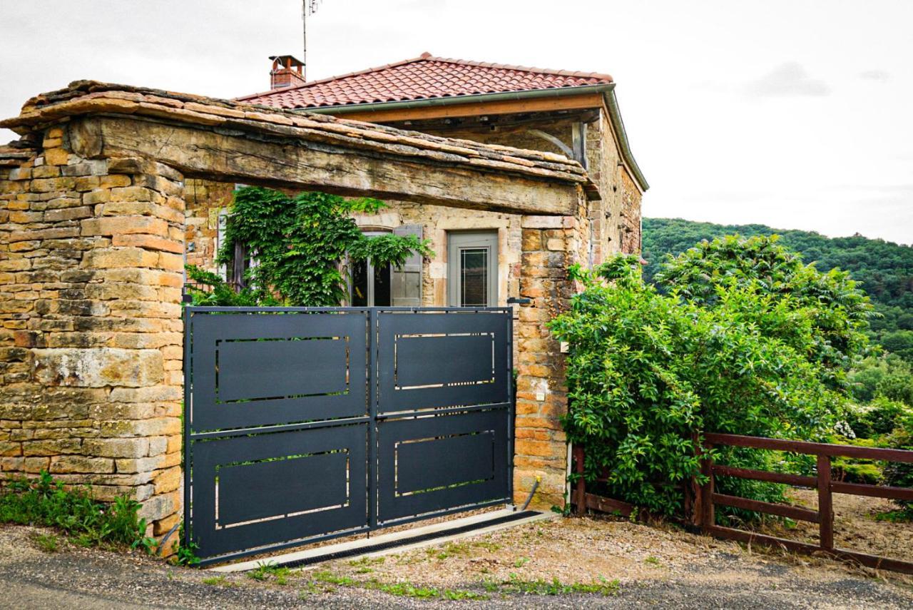 Le Clos Des Pierres Rouges Burgy Exteriér fotografie